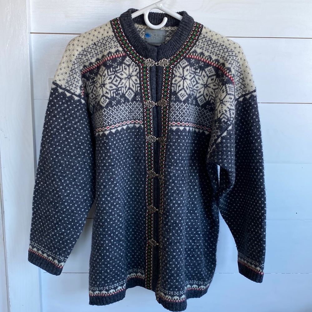 Vintage Nordic wool cardigan. Unisex